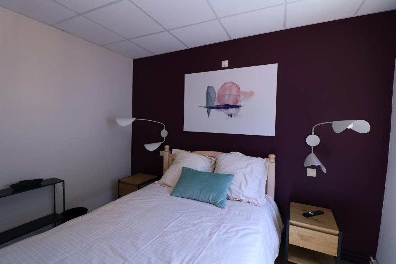 Hotel La Vieille Ferme Chassepierre Zewnętrze zdjęcie